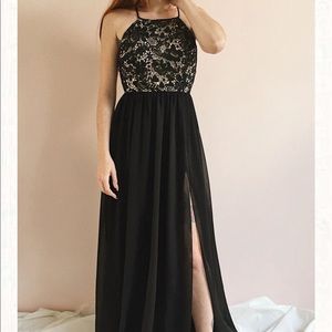 Boutique 1861 Black/Beige Chiffon Maxi Dress